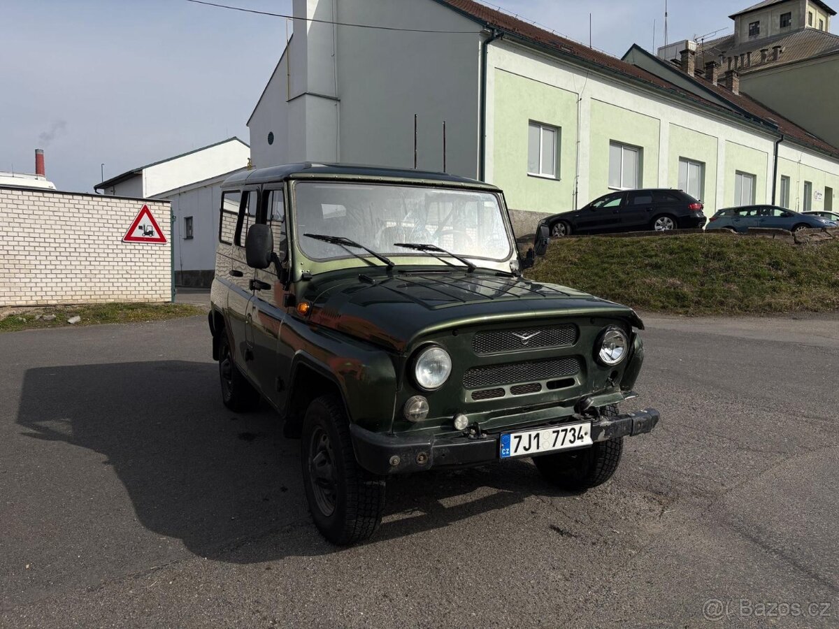 UAZ Hunter Suzuki Jimny 4X4 - 7
