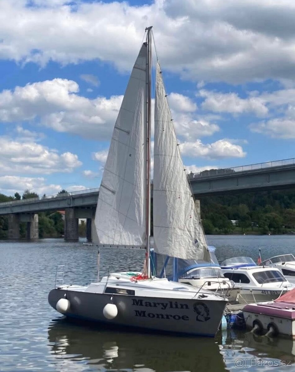 kajutová plachetnice - 7