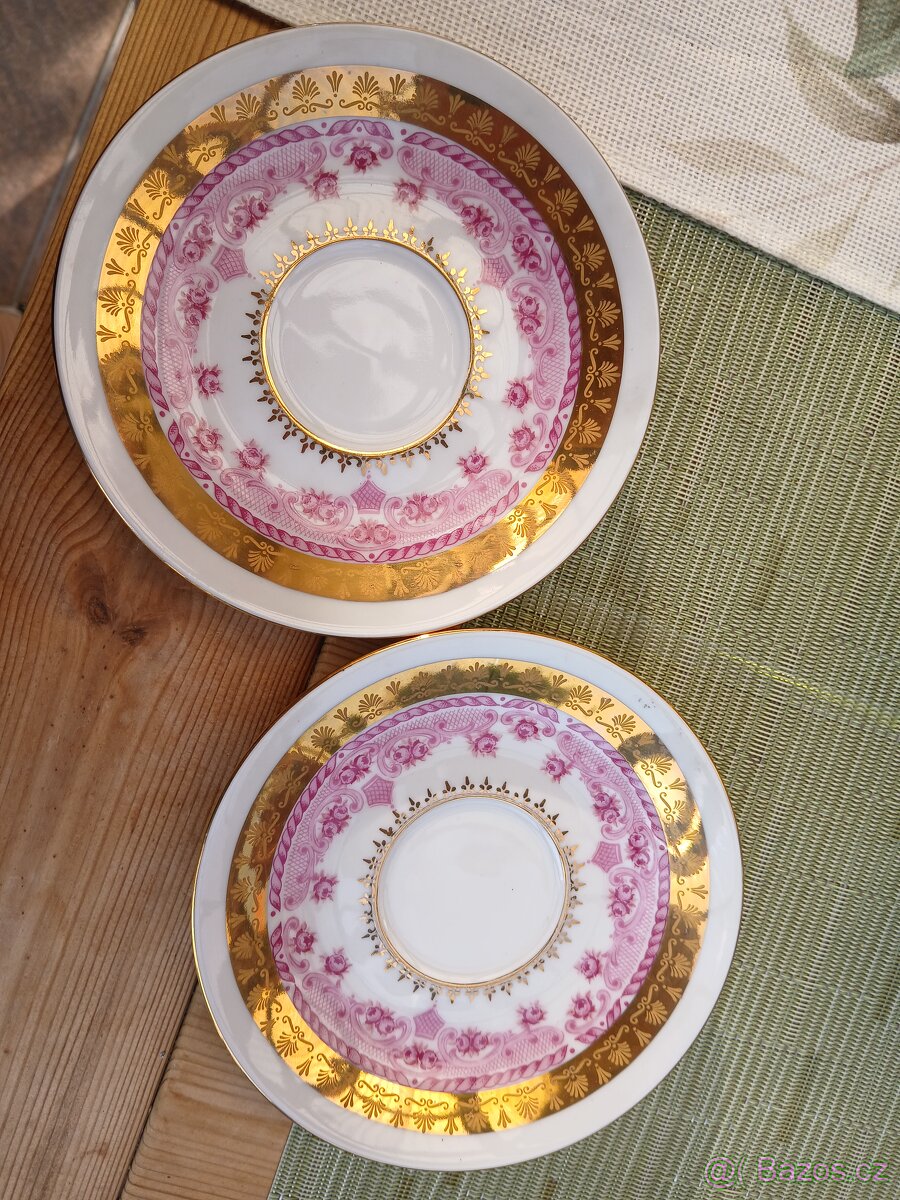 Přátelská kávová souprava - 7