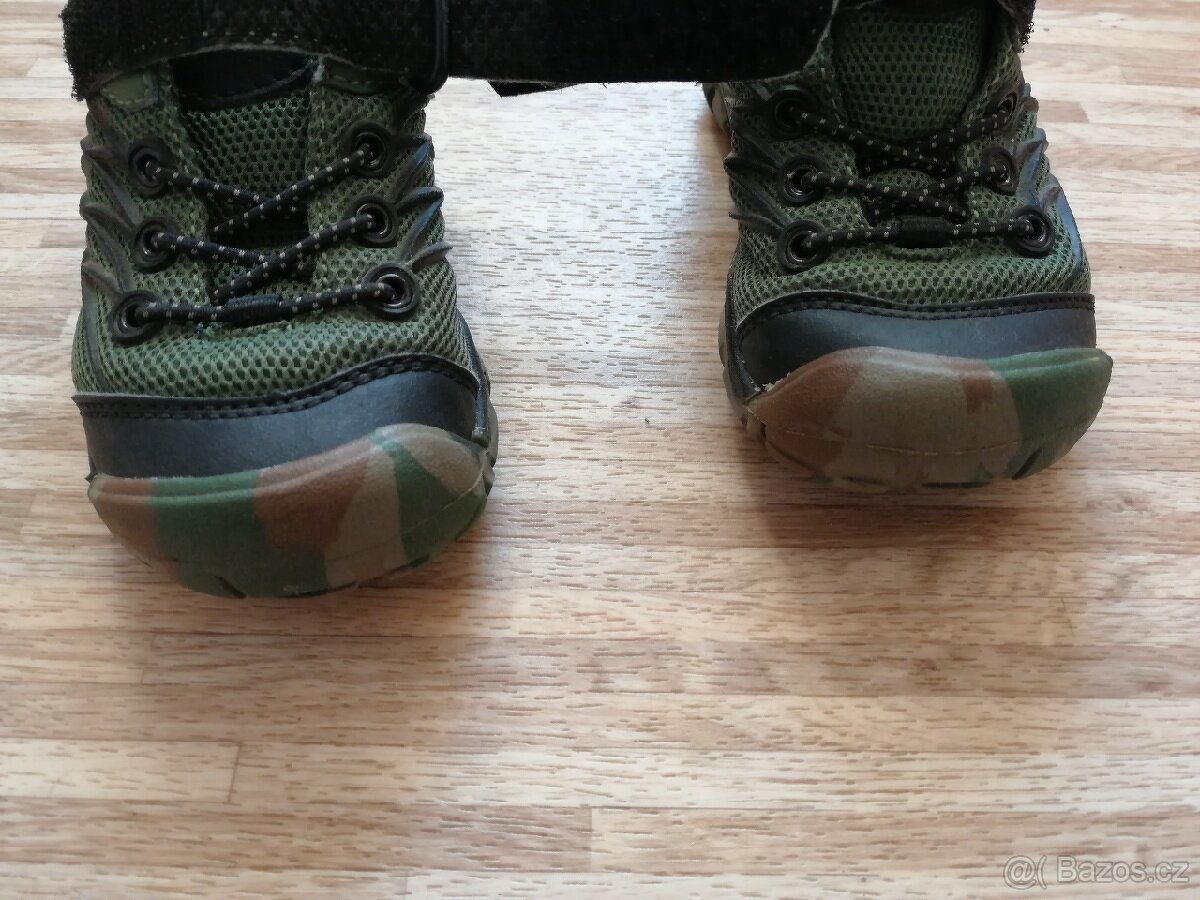 Zánovní Keen cnx barefoot vel. 25/26 - 7