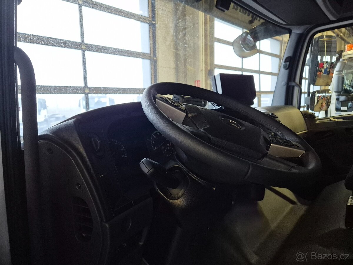 MERCEDES NOSIČ KONTEJNERU + HYDRAULICKÁ RUKA - 7