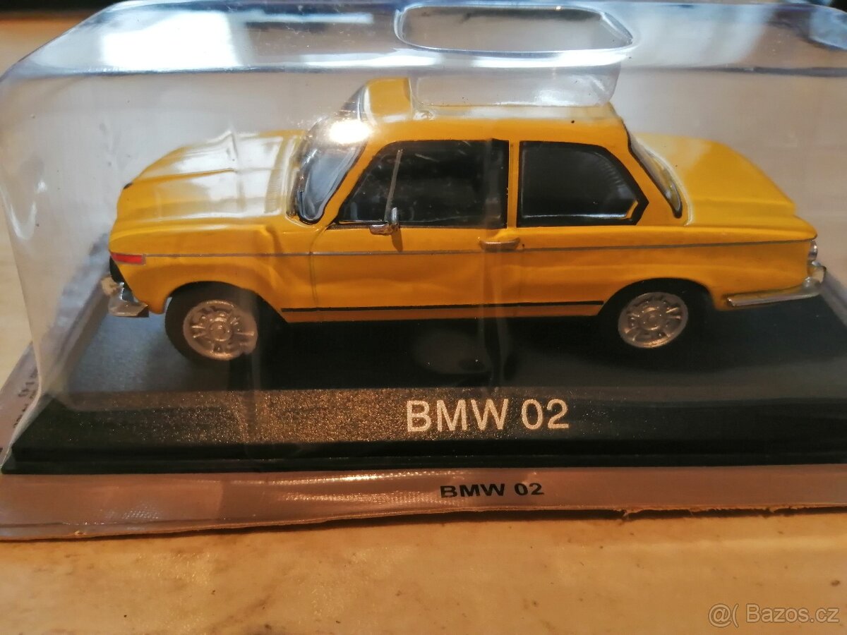 Modely aut - minulá éra III - 7