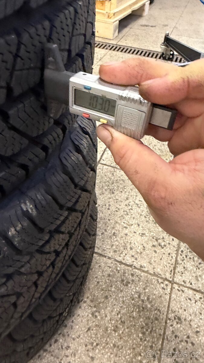 Zimní pneu 215/65 R15c - 7