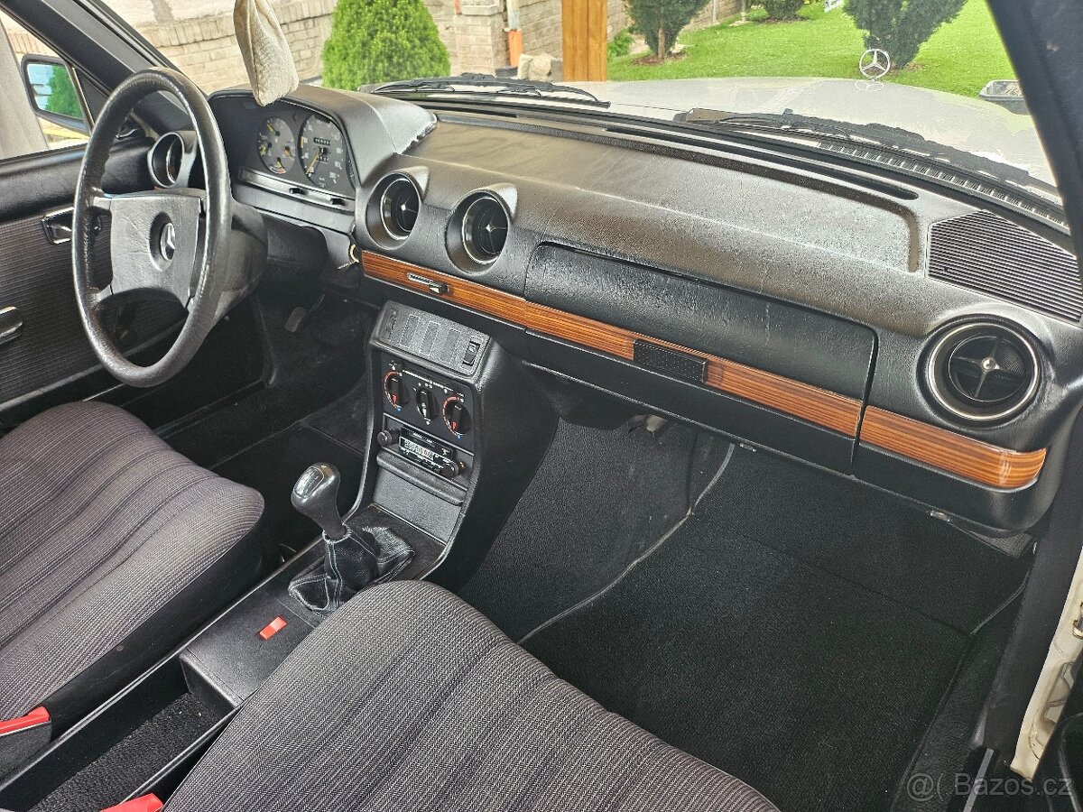 mercedes w123 - 7