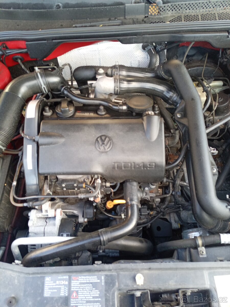 VW Golf Variant - 7
