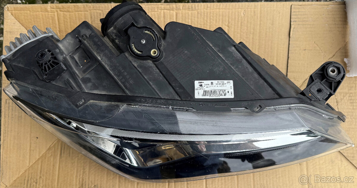 Světlomet pravý přední 576941008B originál Seat Ateca 16-20 - 7