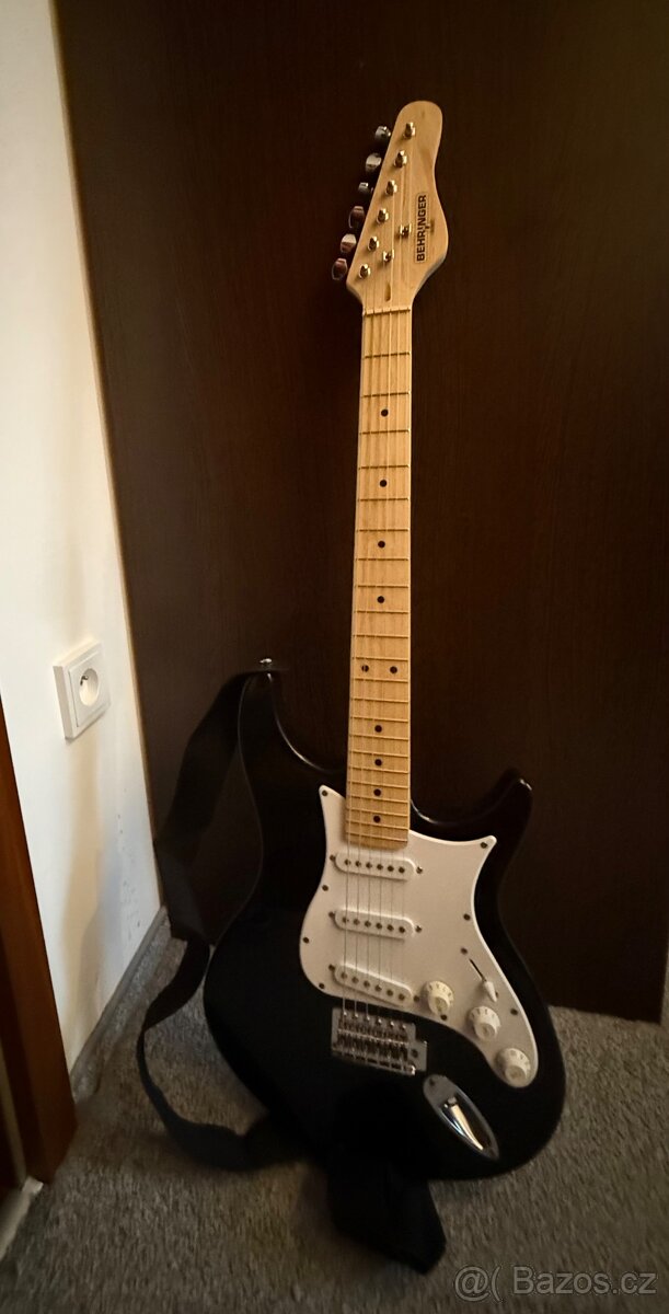 Elektrická gitara Behringer - 7