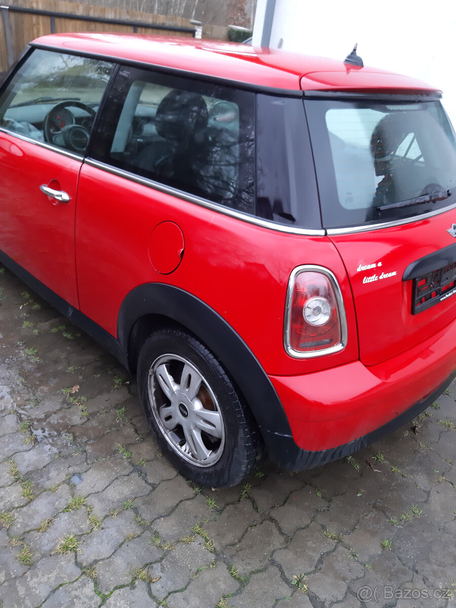 MINI ONE 1.4 benzin, 55 Kw - 7