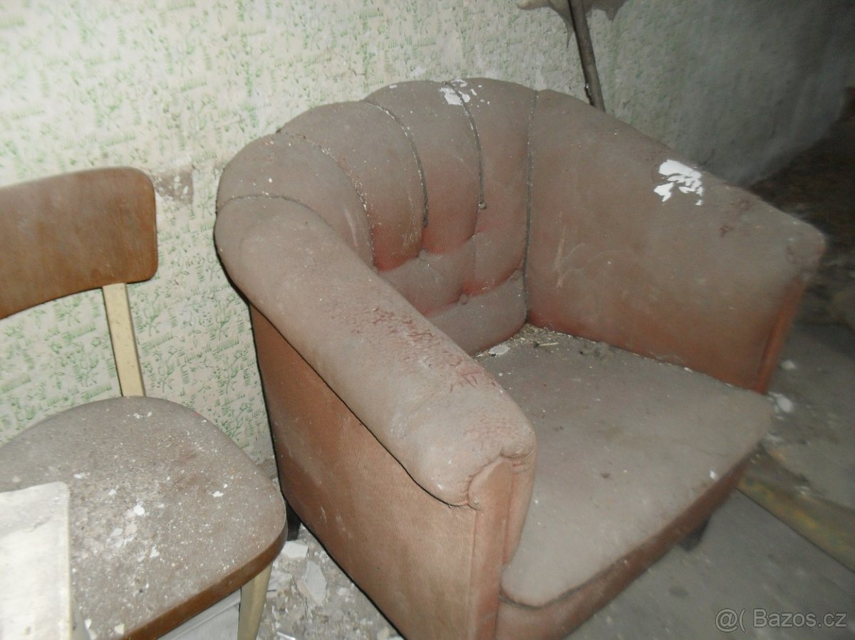 prodam stary nabytek - 7