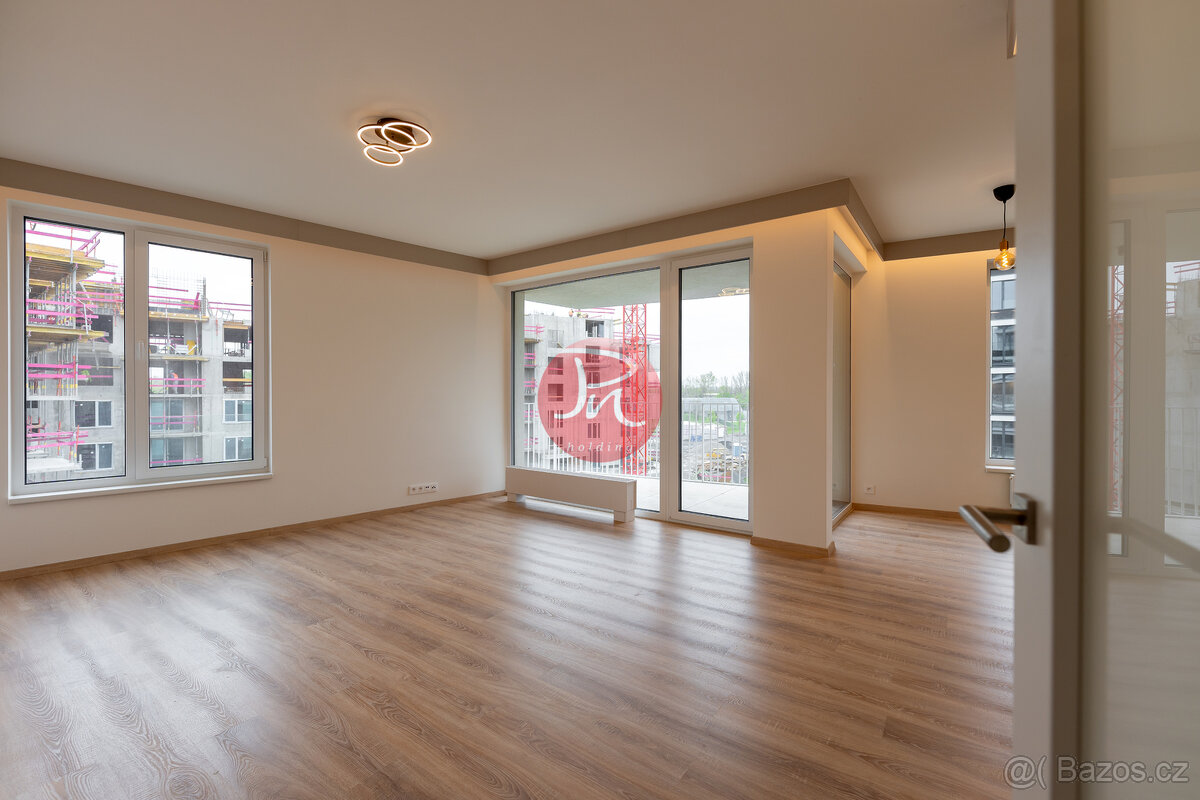 Pronájem nadstandardního bytu 4kk, s terasou 142,38m² v rezi - 7