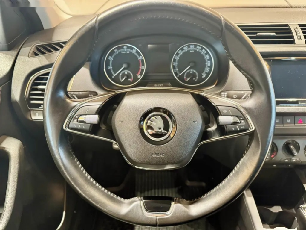 Škoda Fabia, 1.0 TSi DSG Ambition Plus - 7