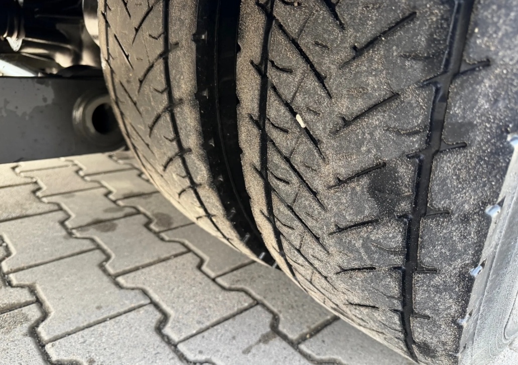 Mercedes-Benz ATEGO 1224 4x2 E6 - skříň - 7