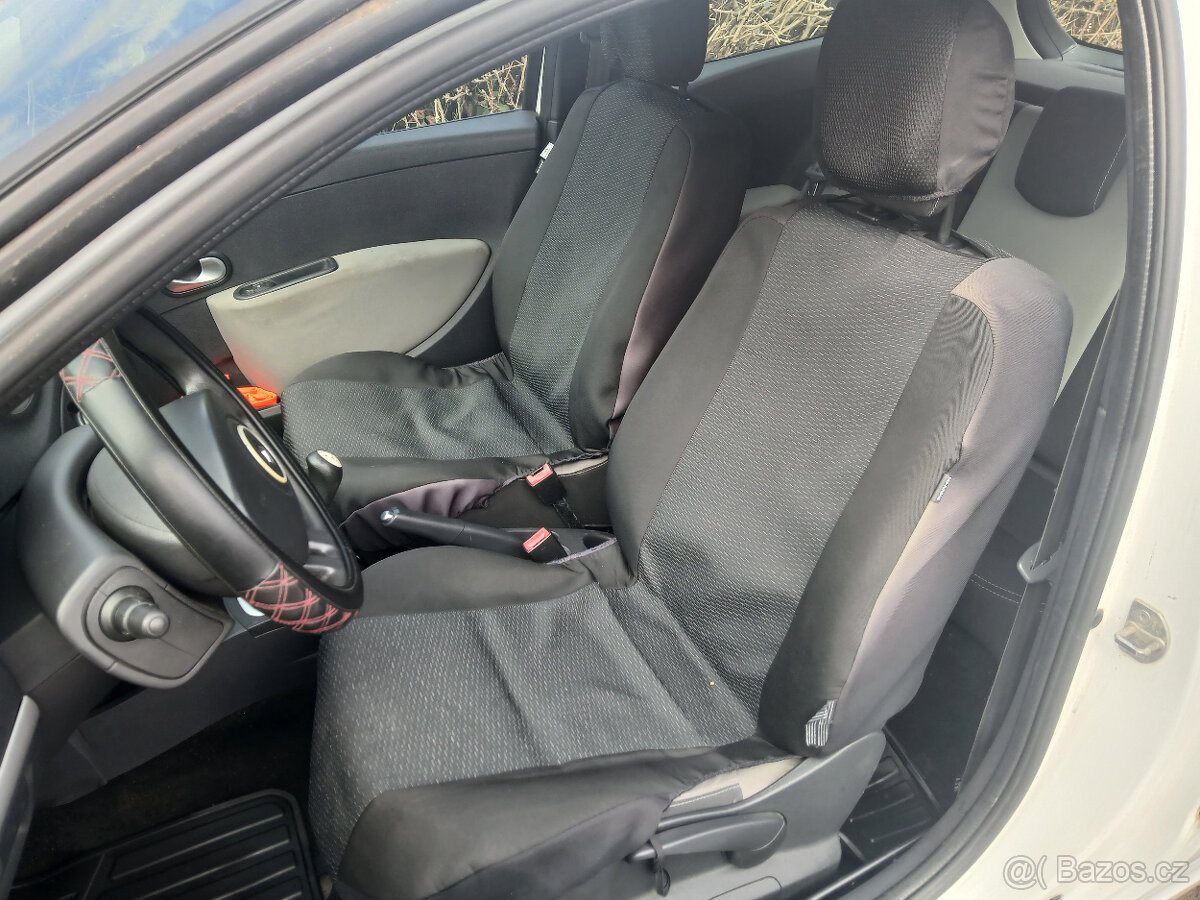 Renault Clio, 1.2i Klima 2012 Dobrá cena - 7