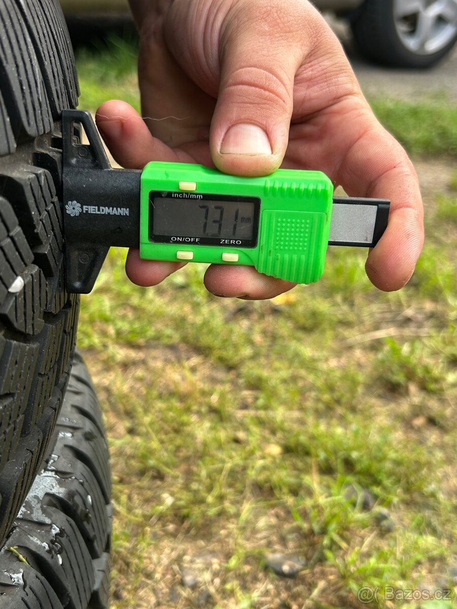 Zimní pneu 205/55 R17 - 7