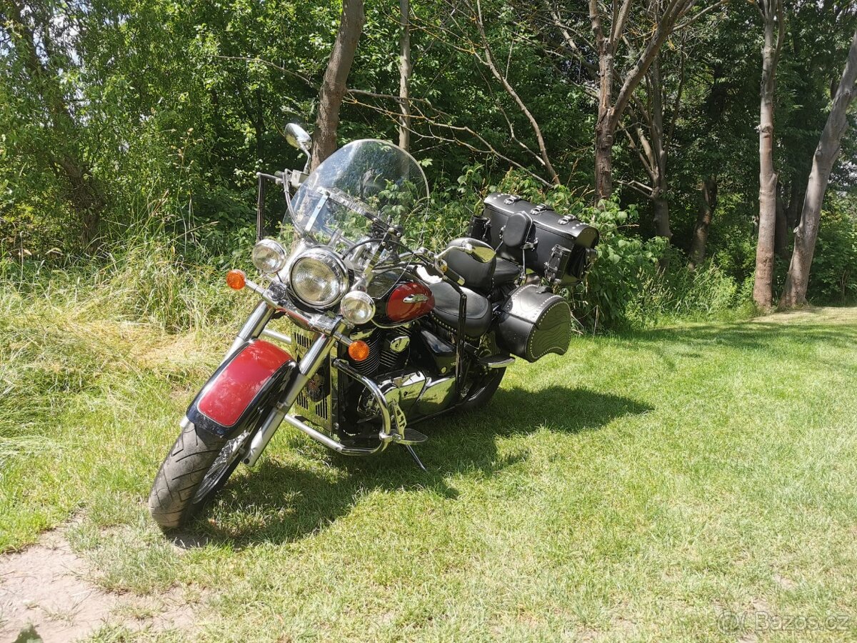 Suzuki Volusia VL 800 - 7