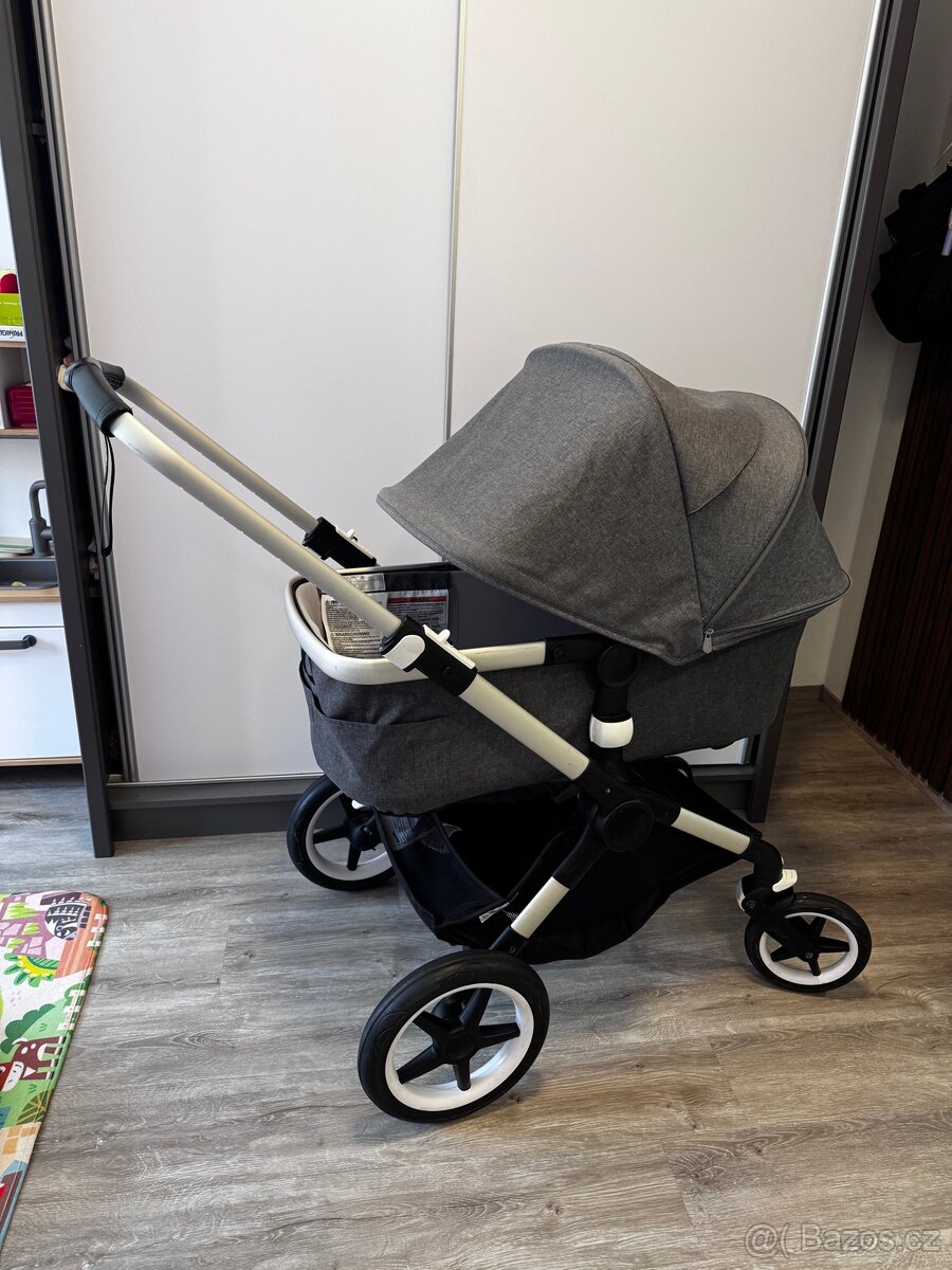 Bugaboo Fox 2 s výbavou - 7