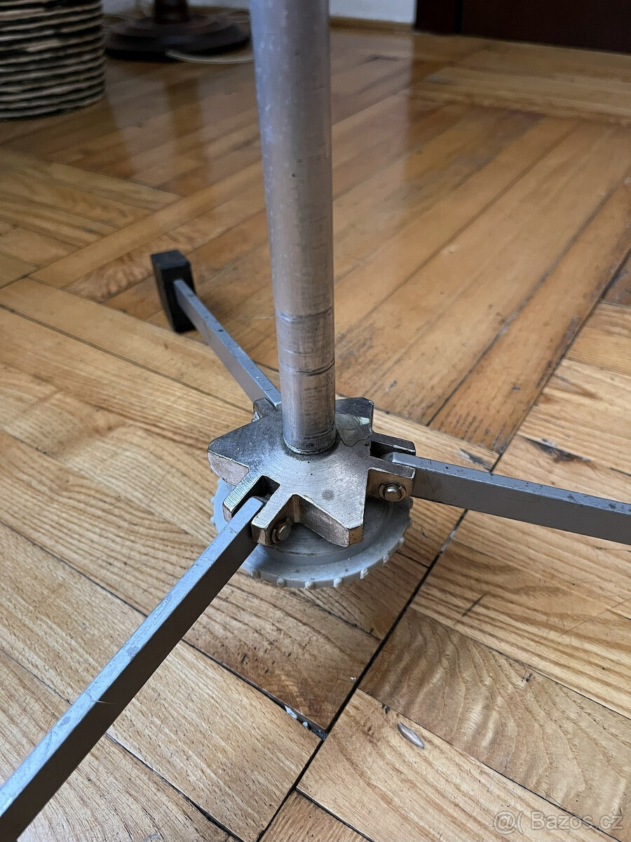 Retro stojan na mikrofon TESLA - 7