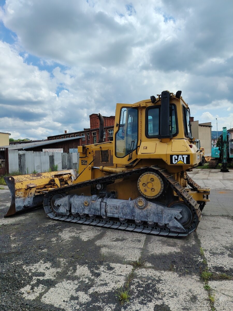 Dozer Cat D5 - 7