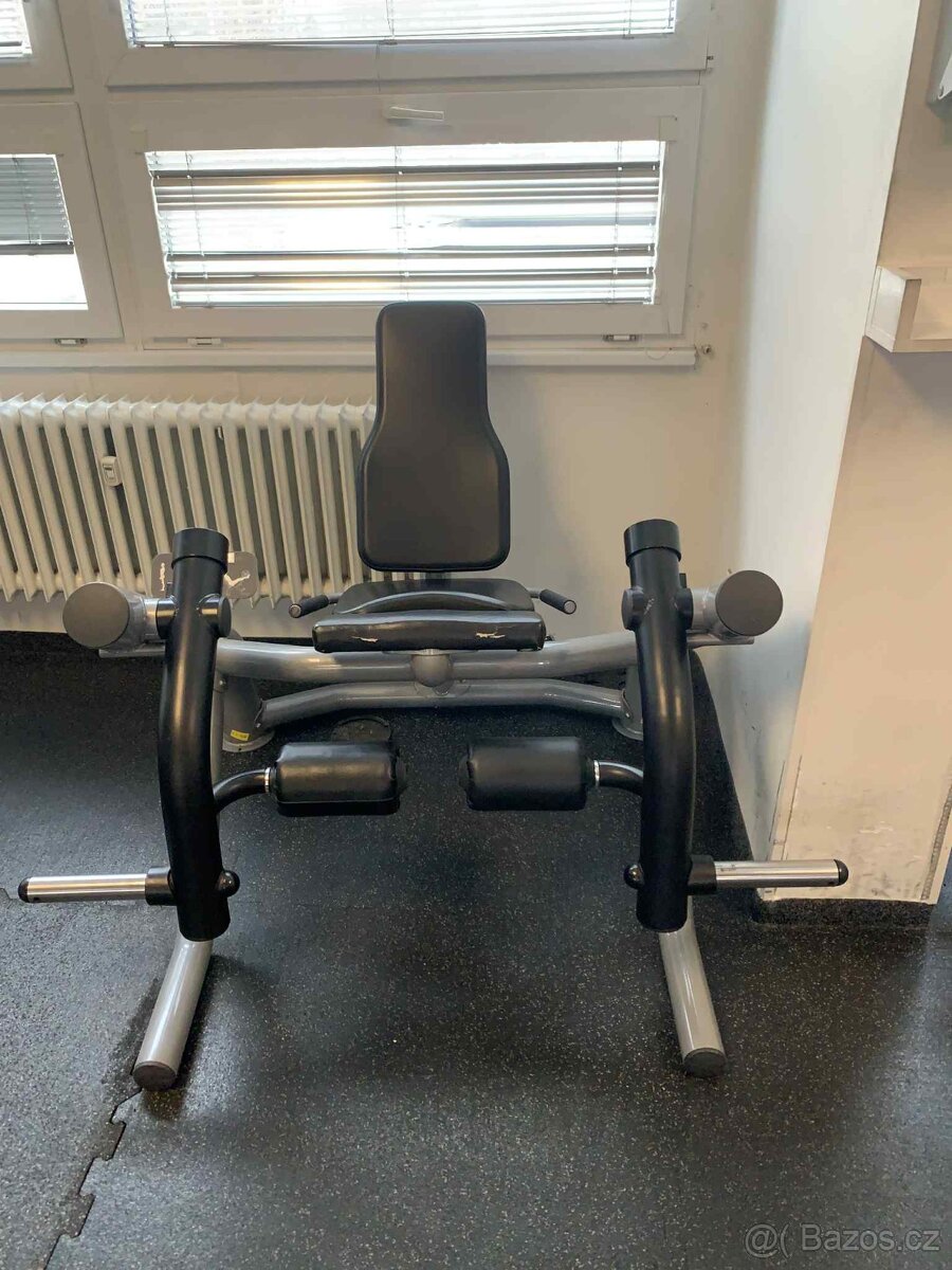 FITNESS VYBAVENÍ - 7