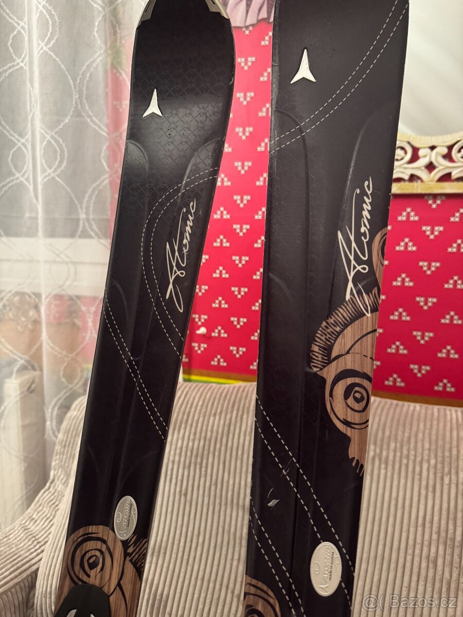 Prodám lyže Atomic dámské 1x jeté - 7