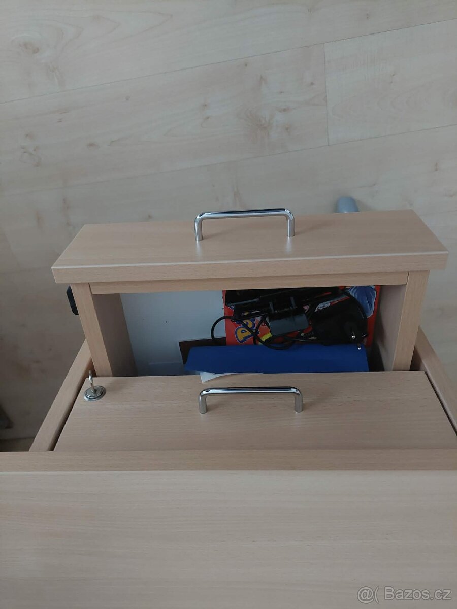 Stůl - 7