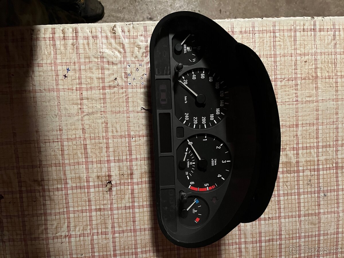 Budíky e39, e46, e34, e87 - 7