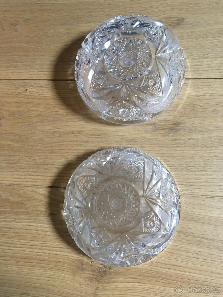 Broušená dóza s víkem - 7