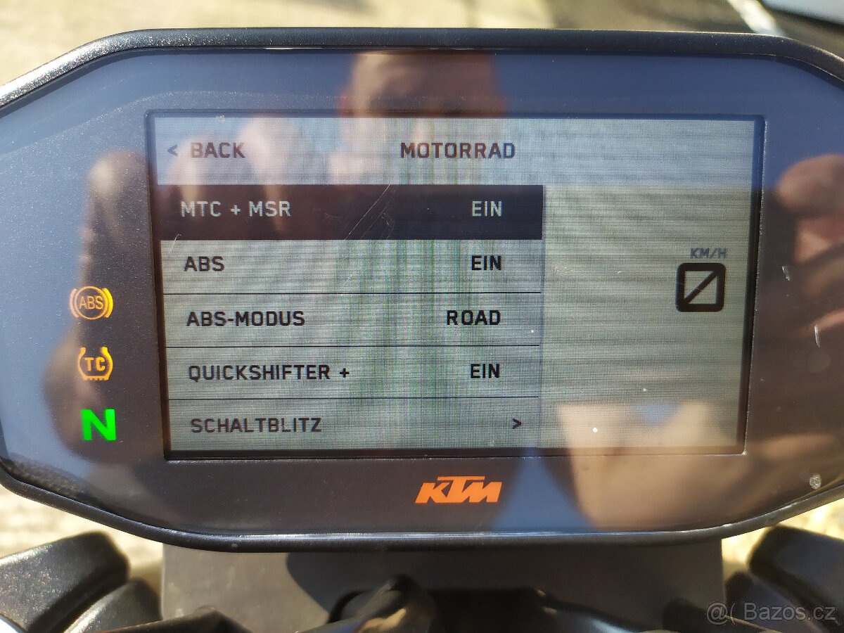 KTM 790 Duke-2018 - 7
