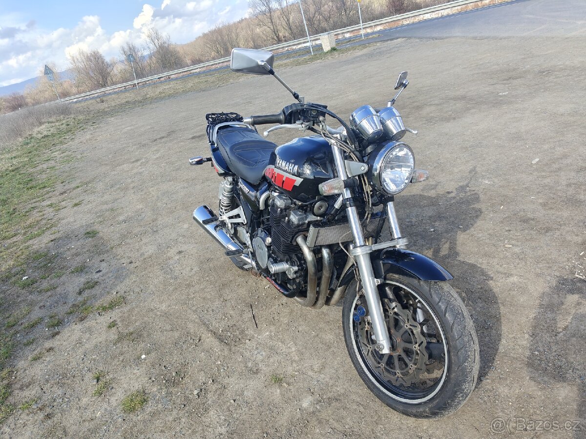 Yamaha xjr 1200 - 7