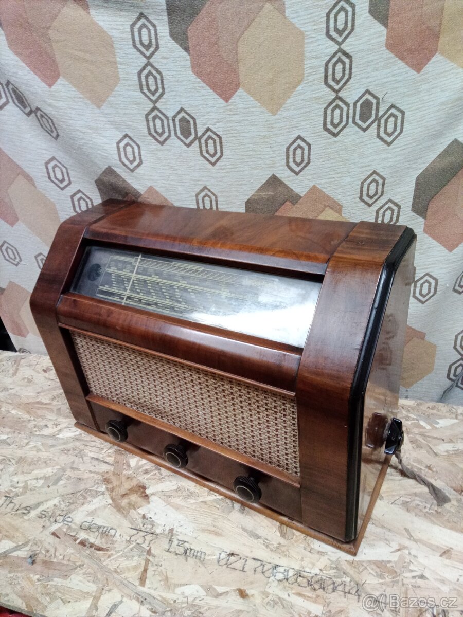 Rádio - 7