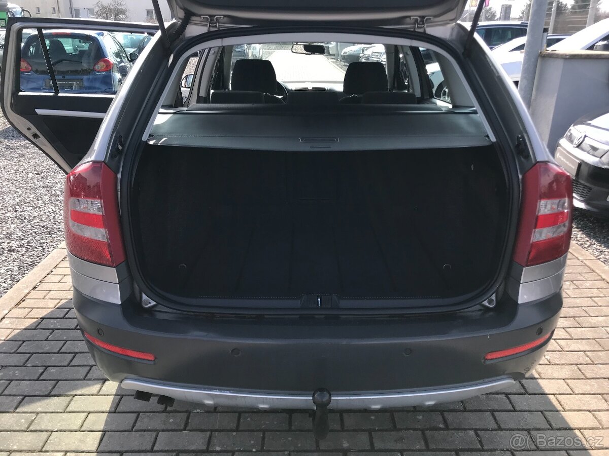 Škoda Octavia 2,0 Scout 4x4 - 7