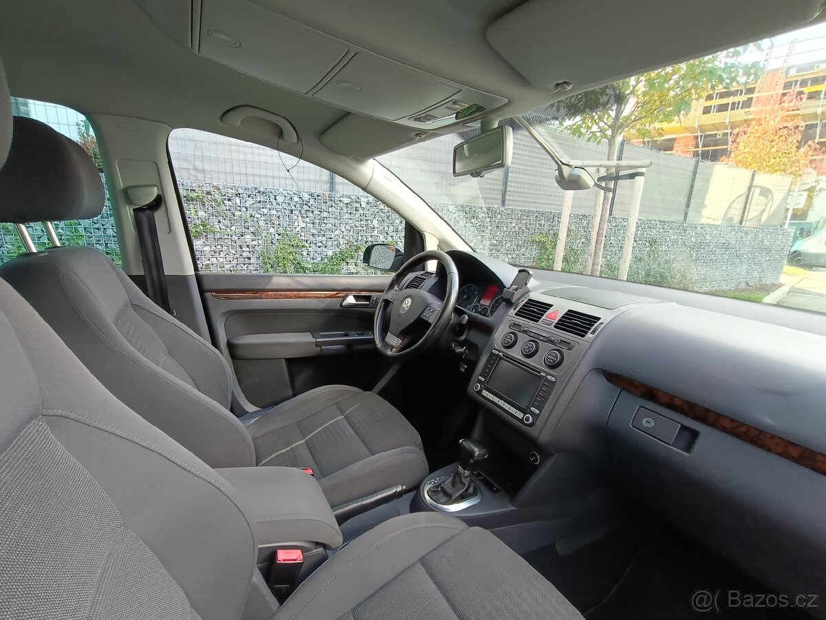 VW TOURAN 2.0TDI AUTOMAT STK - 7
