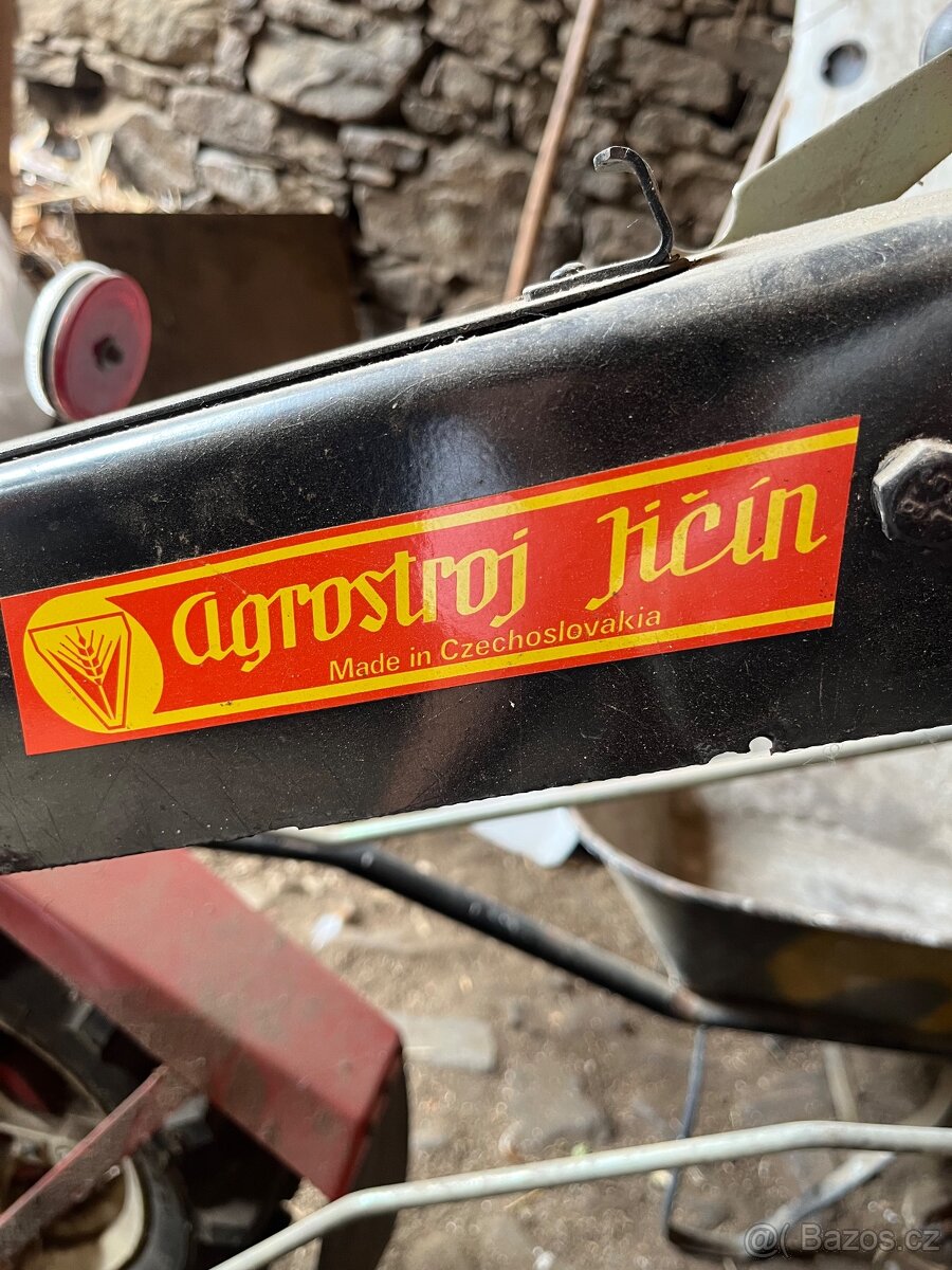 Malotraktor MT7-055 - 7