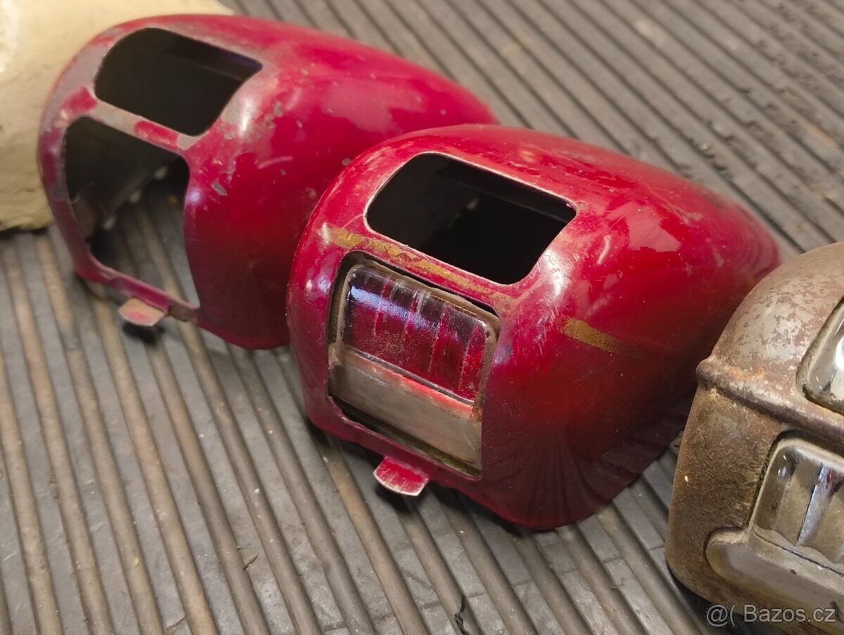 Zadní světlo Jawa Půlbuben 250 350 150 125 354 353 351 352 - 7