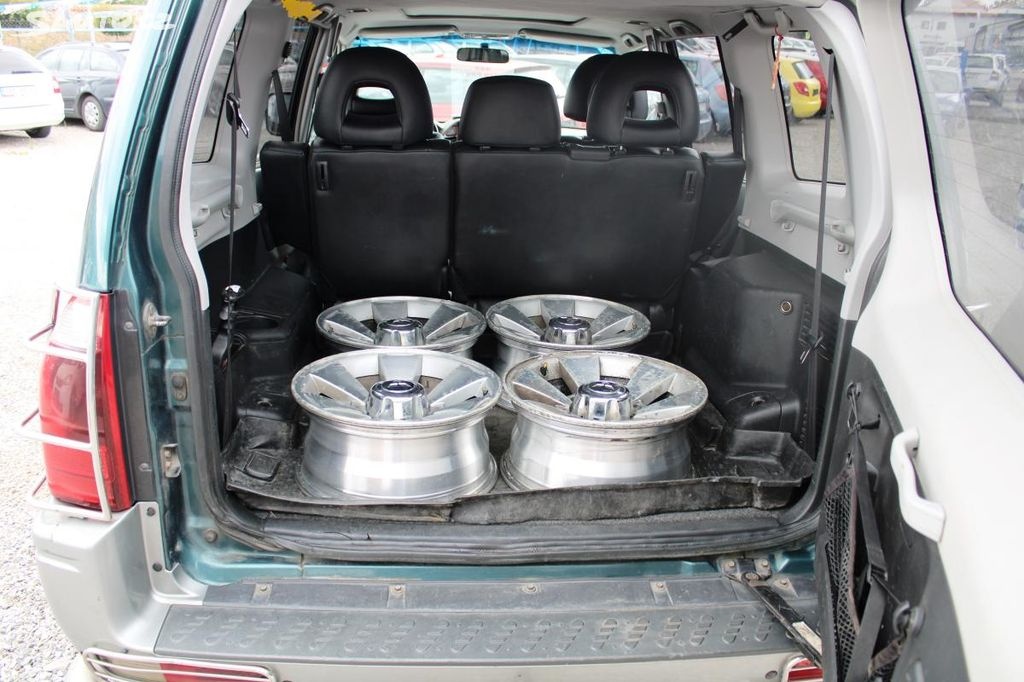 Off-Road Mitsubishi Pajero Wagon Priwilage 3,2 diesel - 7