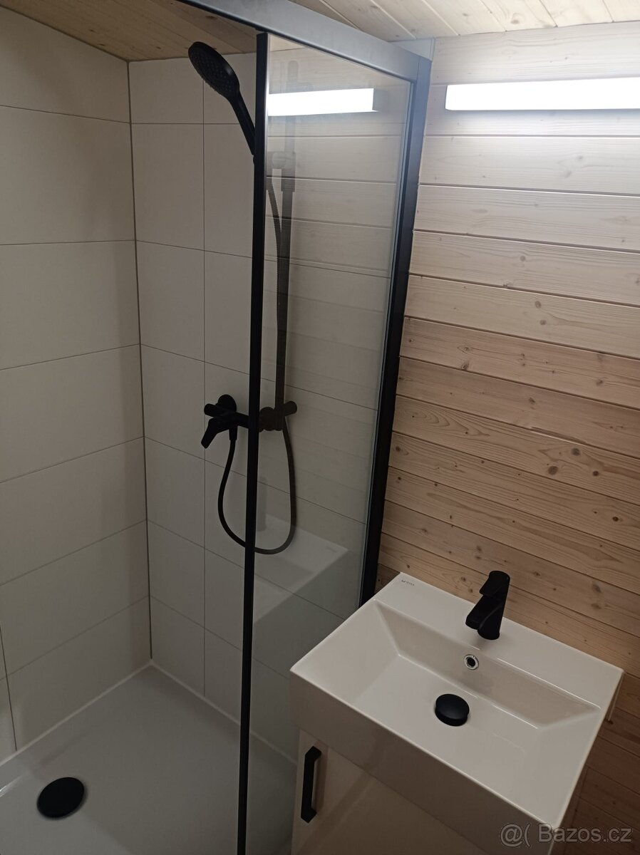 Tiny house za auto 3,5t - celoroční - 7