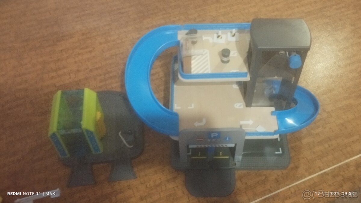 Dřevěná garáž s myčkou - 7