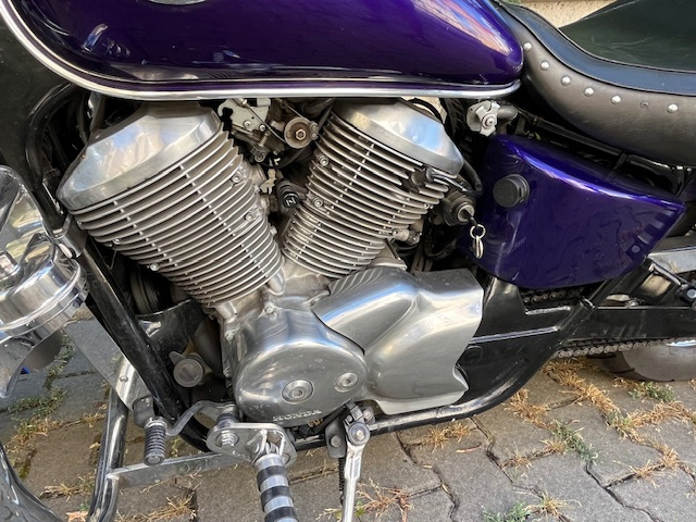 Honda Shadow 750C VT - 7