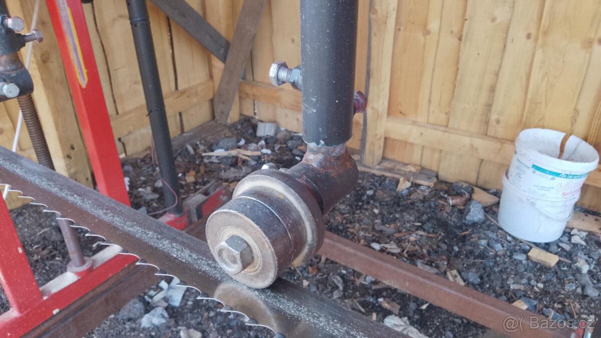 Kmenová pásová pila - 7