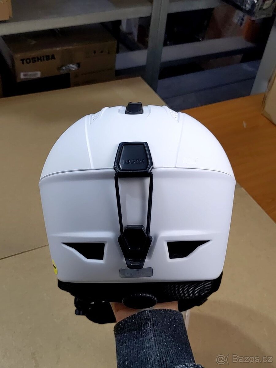 NOVÁ helma Uvex Ultra mips, vel. S - 7