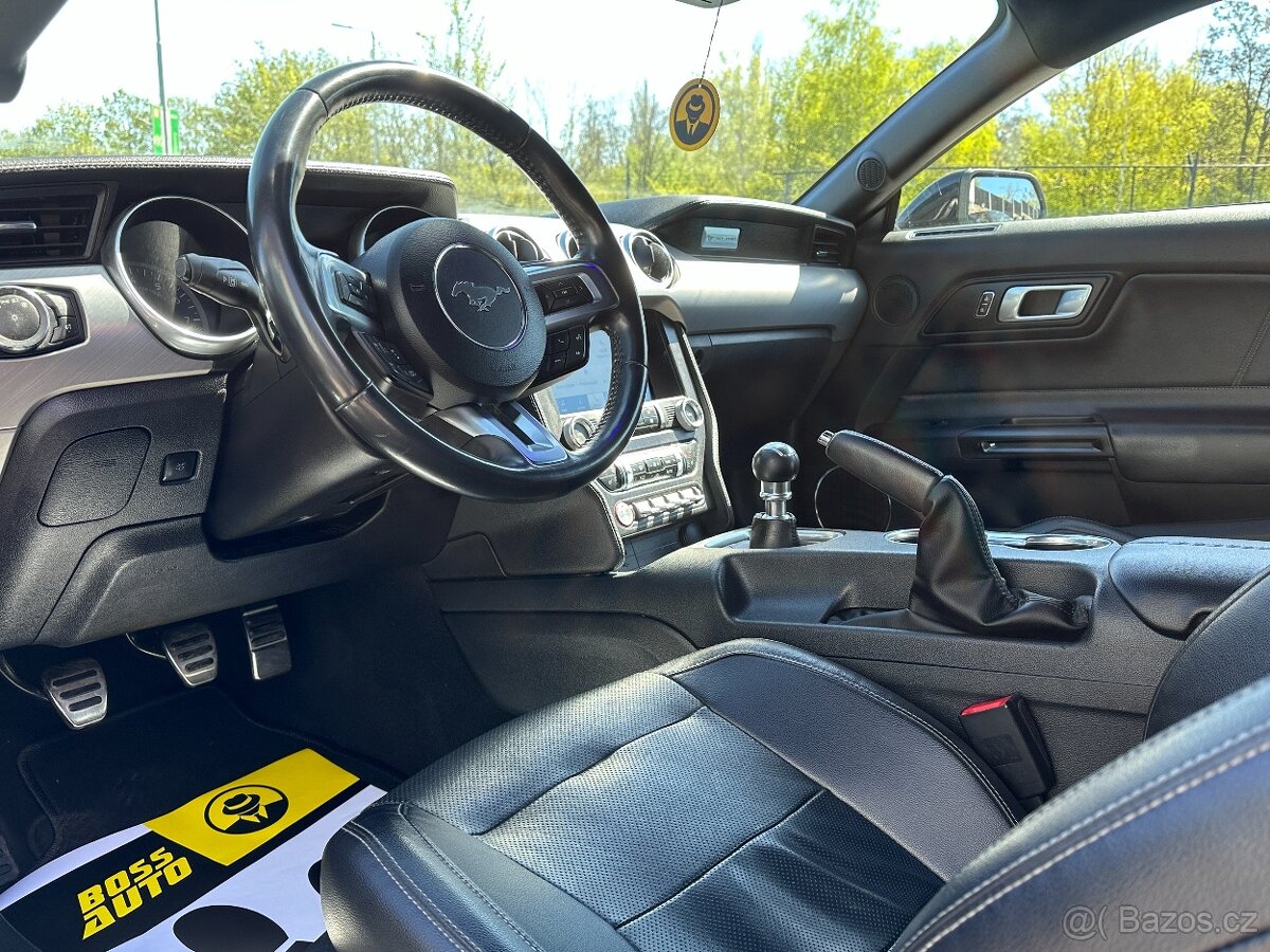 Ford Mustang 2021 - 7