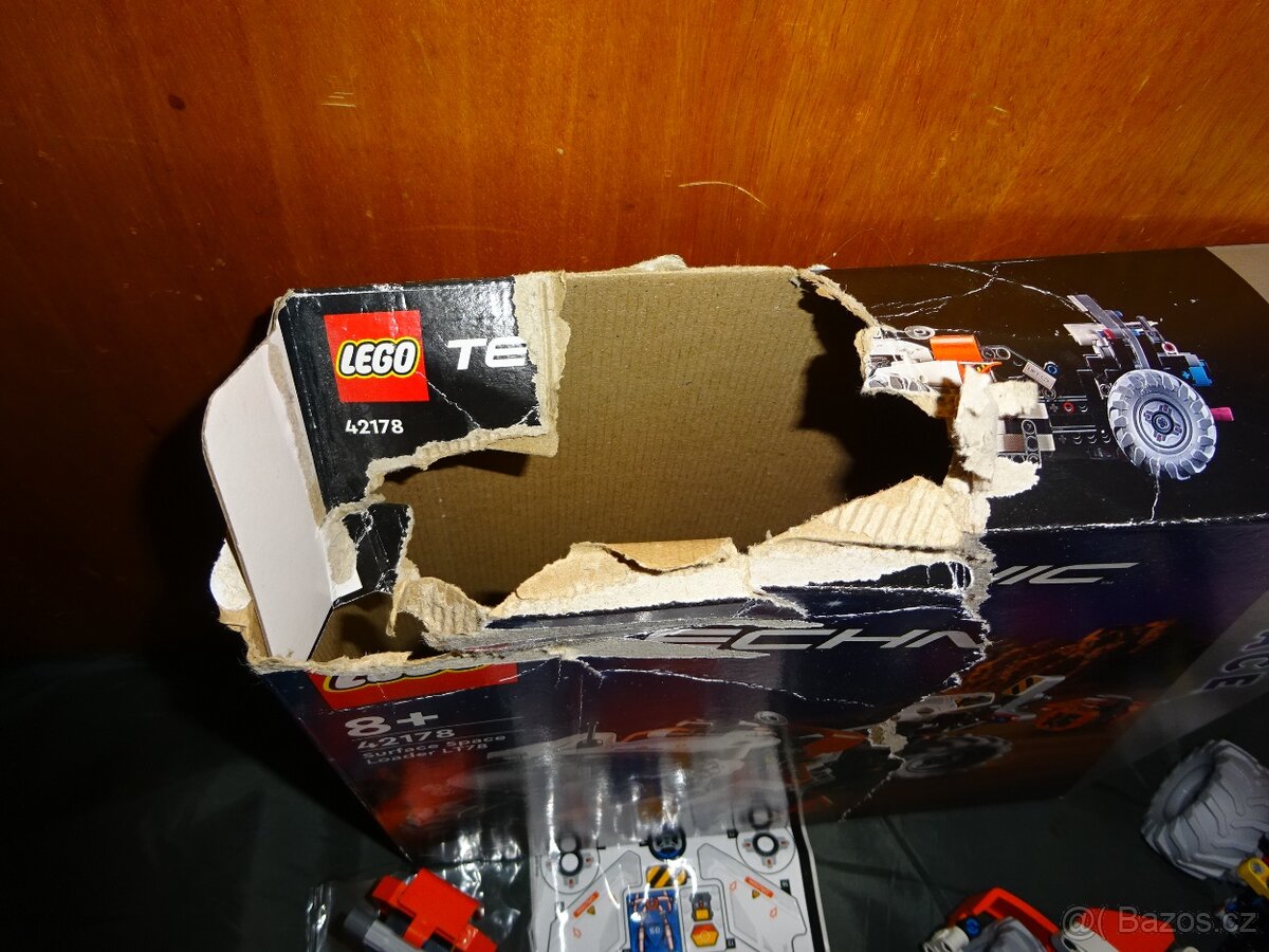 LEGO Technic 42178 Vesmírná nabíječka LT78 - 7