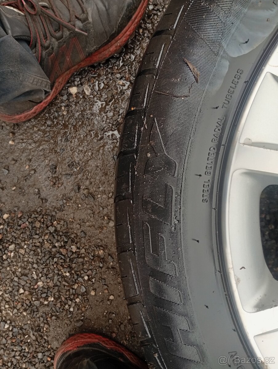 MITSUBISHI OUTLANDER ORIG. KOLA 18" S PNEU 225/55R18 - 7