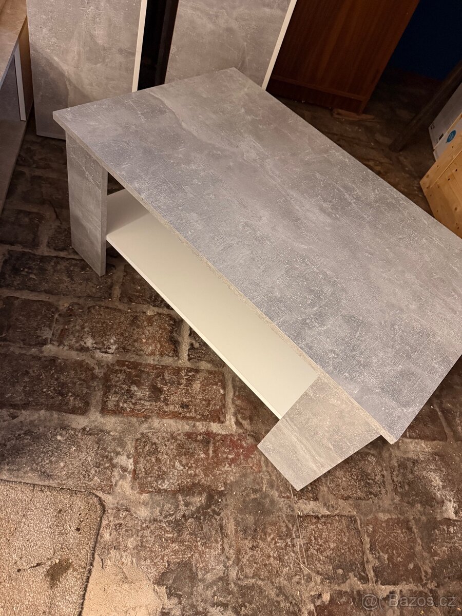 Prodej obývací stěny s poličkou a konferenčním stolkem - 7