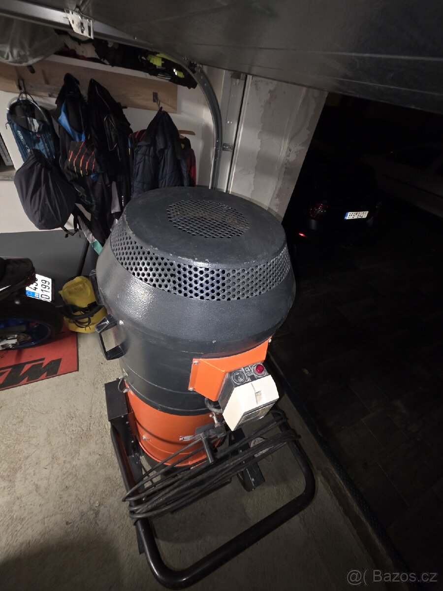 Průmyslový vysavač - 7