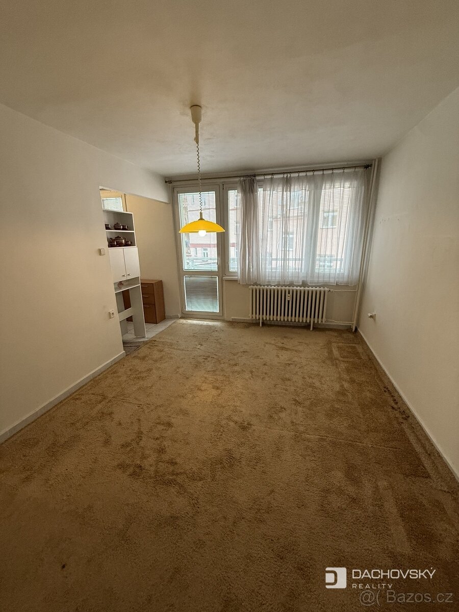 Pronájem bytu 1+1 35 m² - 7