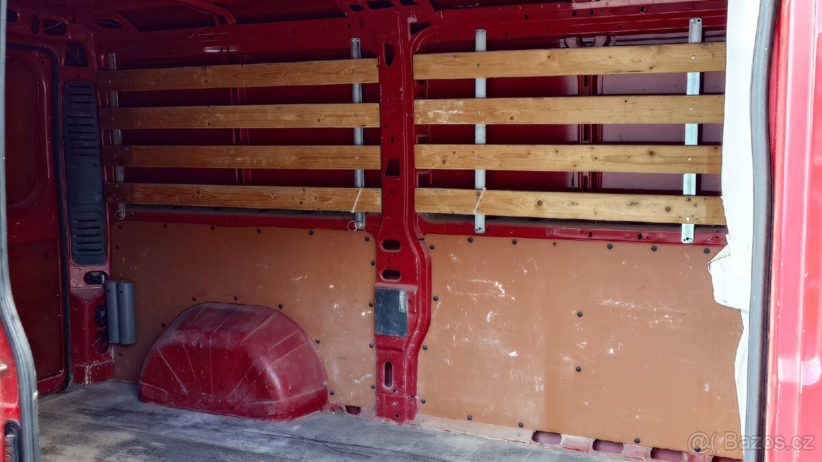 Peugeot Boxer 2,2 HDi 88kW 165 tis. km - 7