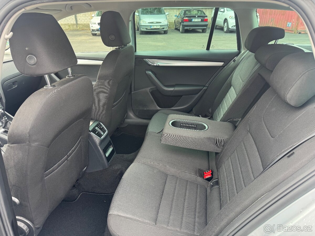 Škoda Octavia III 1.6 TDi COMBI MODEL 2015 MOŽNO NA SPLÁTKY - 7