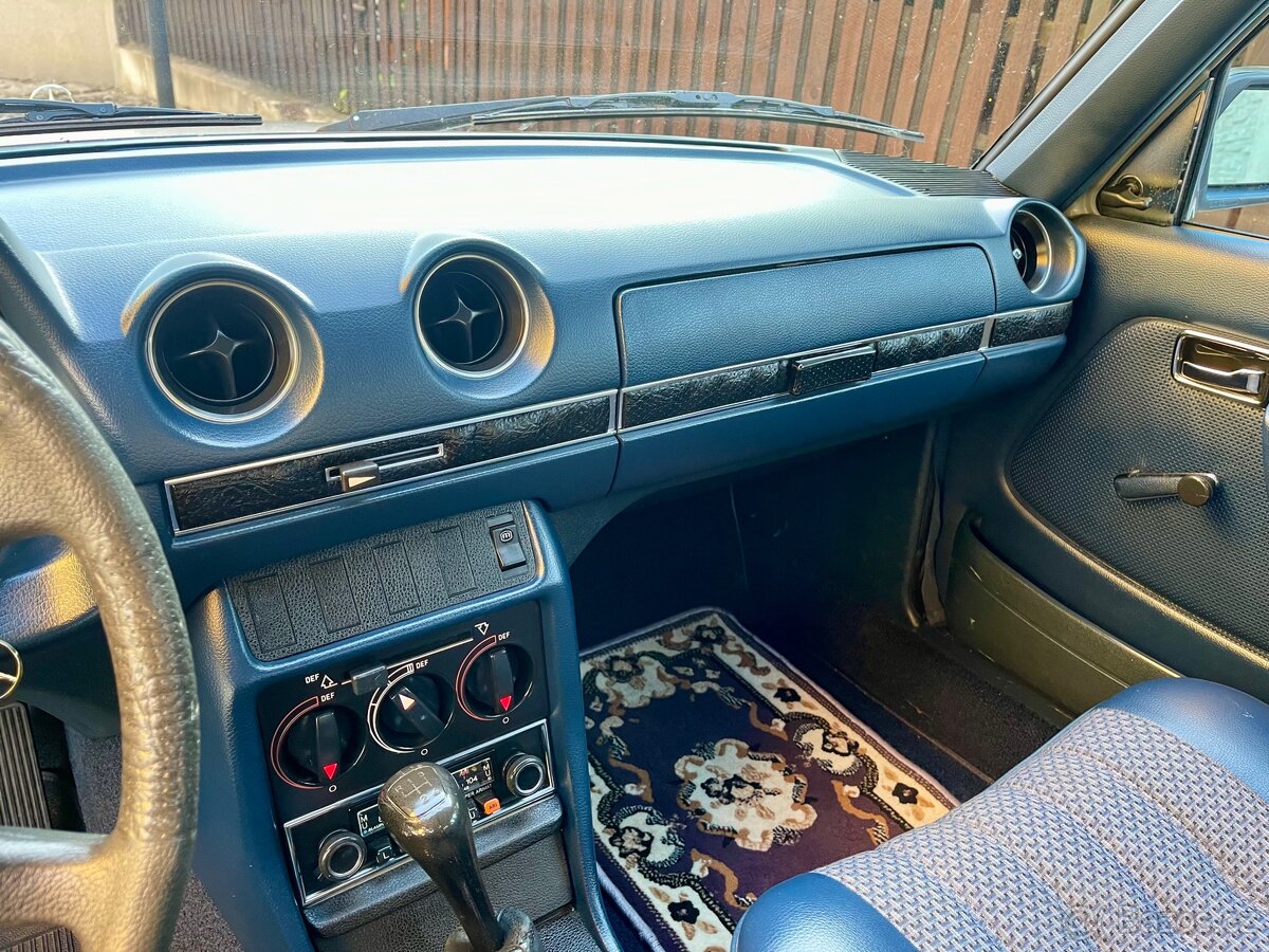 Mercedes benz w123 250 - 7