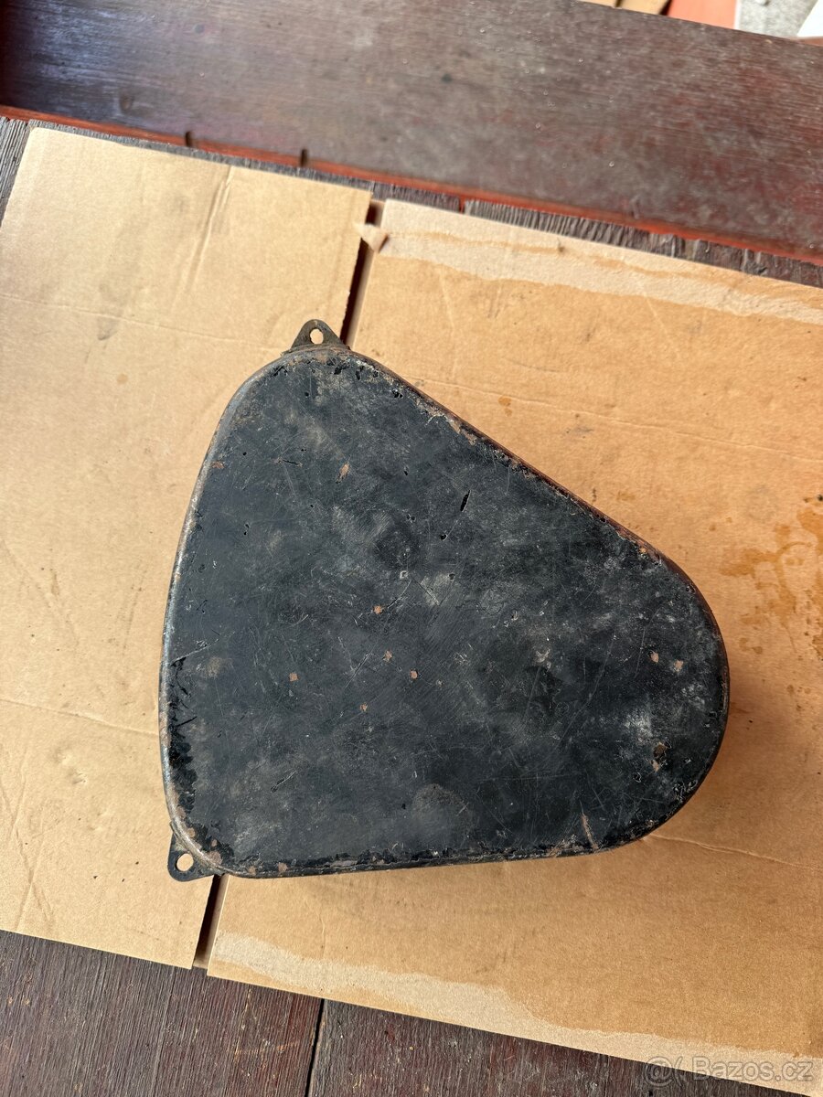 Čz 125T - kastlík - 7